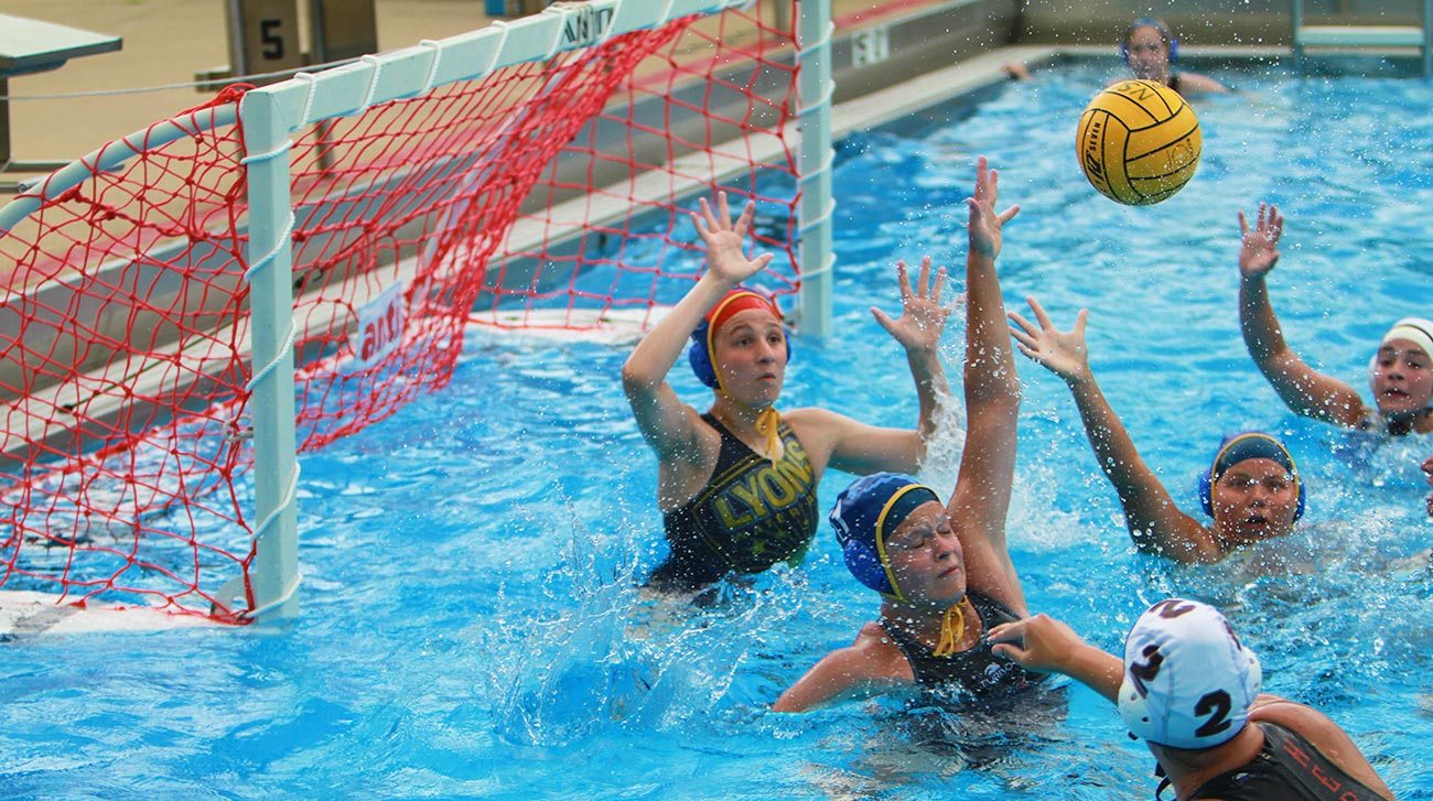 How to pick the right water polo goal for your training KAP7